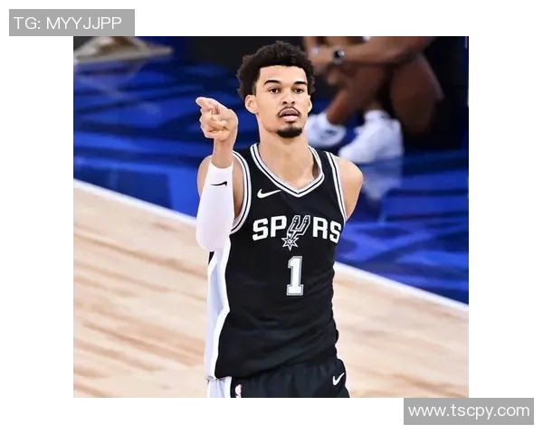 文班亚马新赛季表现惊艳场均20分10篮板3盖帽稳居最佳新秀热门